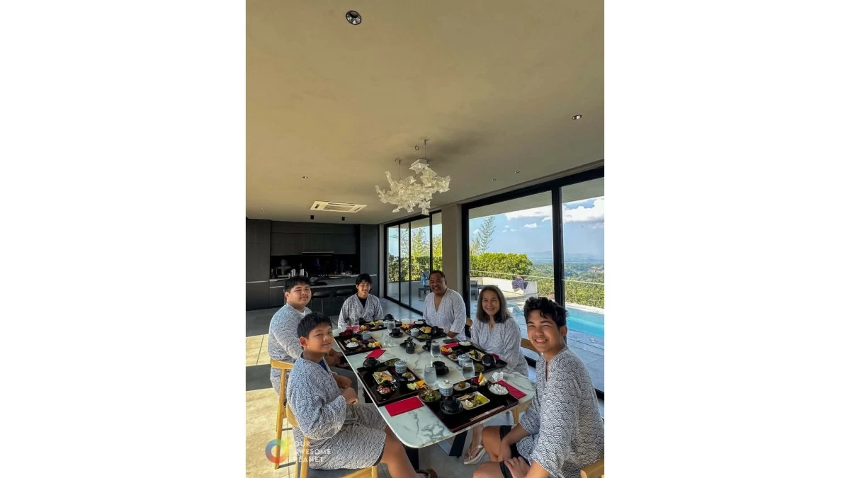 Anton Diaz with his family