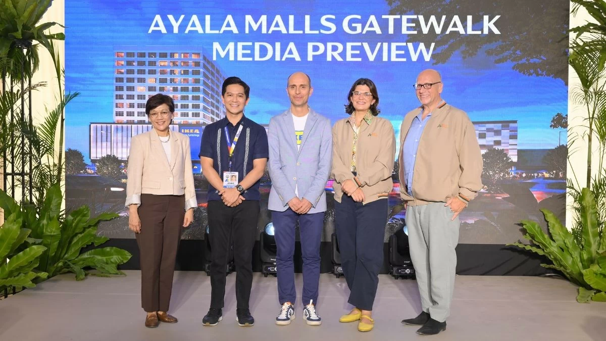 Ayala Land President and CEO Meean Dy, Mandaue City Mayor Thadeo Ouano, IKEA Philippines Country Retail Manager Ricardo Pinheiro, Ayala Land Senior Vice President for Leasing and Hospitality Mariana Zobel de Ayala, and Ayala Malls Chief Operating Officer Paul Birkett (Photo: Ayala Land)
