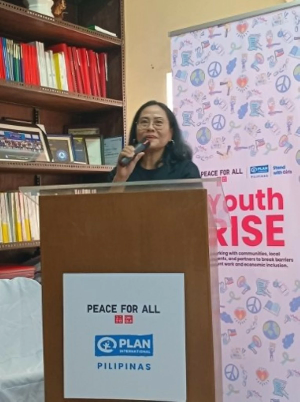 Executive Director Pebbles Sanchez-Ogang of Plan International Pilipinas delivers her keynote speech during the launch of the Youth Rise Project. (Photo by Sean Fernando)