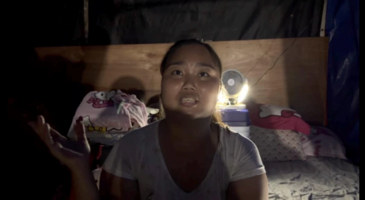 Princess Albotra, who is also staying in the foundation’s tent village in Purok 20, said the solar-powered lamp will greatly ease their burden through the night. 