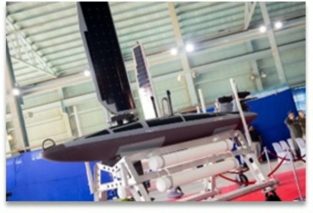 One of four Ocean Aero Triton autonomous underwater and surface vehicles (AUSVs) displayed at the Philippine Navy’s Naval Operating Base Subic. (Photo: US Embassy)
 