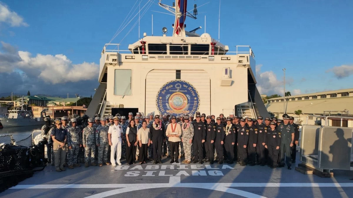 Officials of the Philippine Consulate General in Hawaii, led by Consul General Arman Talbo (middle), welcome the Philippine Coast Guard (PCG) contingent upon its arrival in Hawaii aboard BRP Gabriela Silang (OPV-8301) on June 21, 2026 for the Rim of the Pacific (RIMPAC) Exercise. (Photo: PCG)
