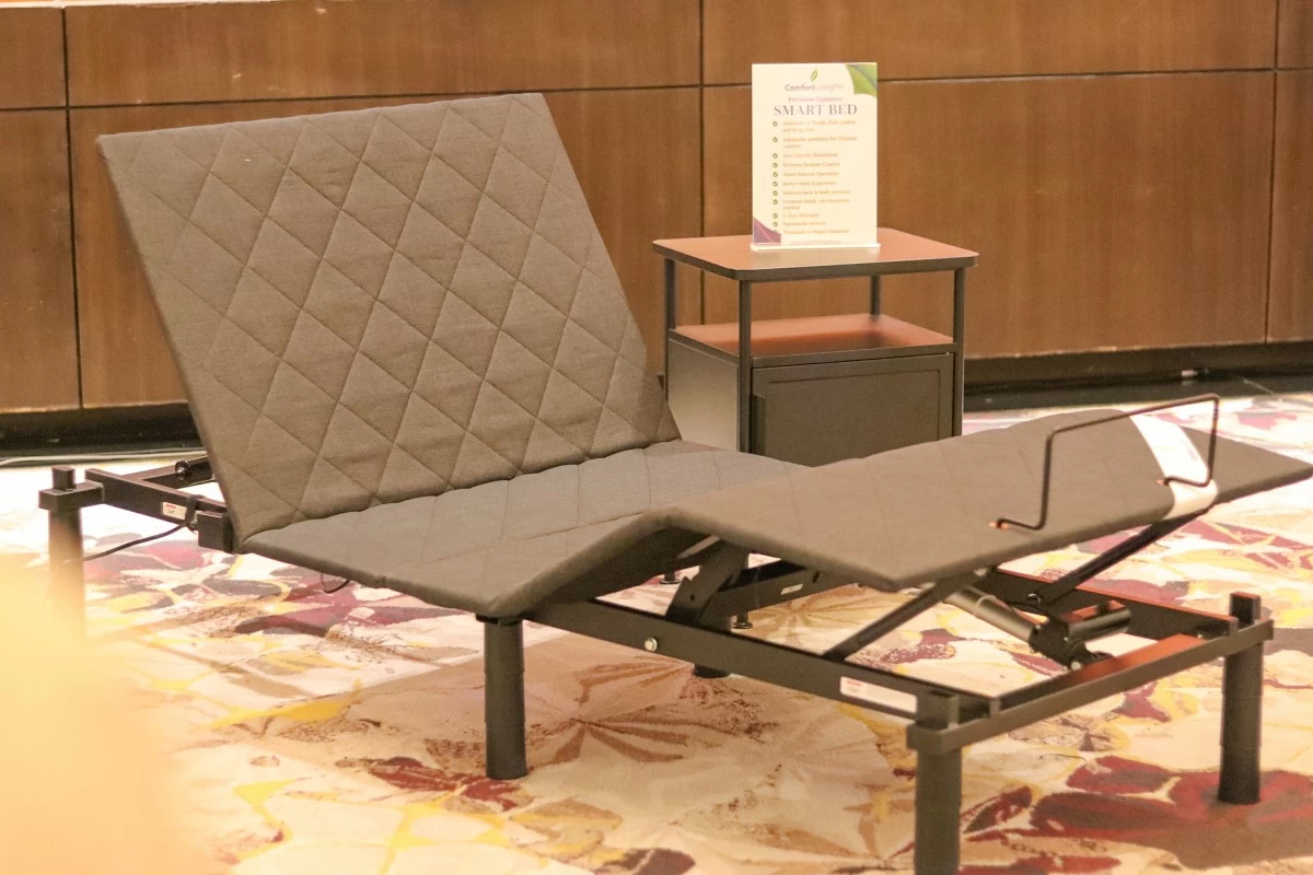 Premium signature smart bed with remote control (Photo: Comfort Living)