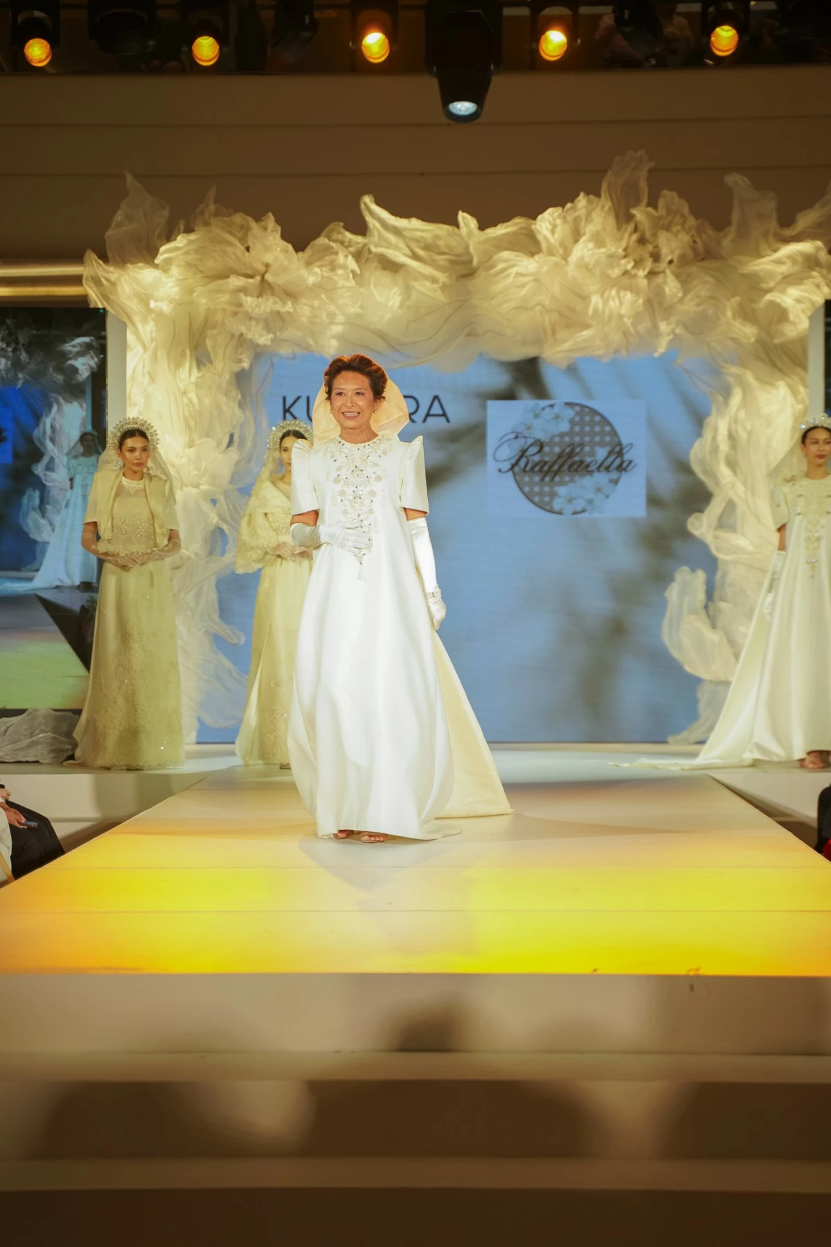 Ces Drilon in Raffaella