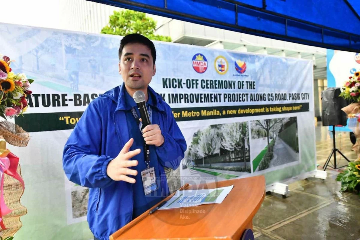 Pasig City Mayor Vico Sotto speaks during the kick-off ceremony of the Nature-Based Sidewalk Improvement Project along C-5 Road.
