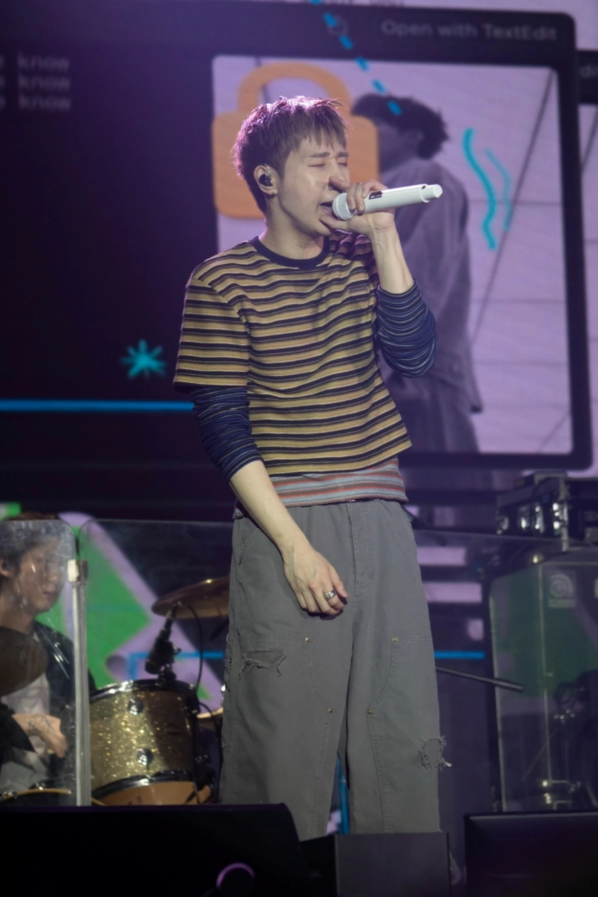 K-pop artist Kim Sung-kyu in Manila (Photo courtesy of Bryan Yan)