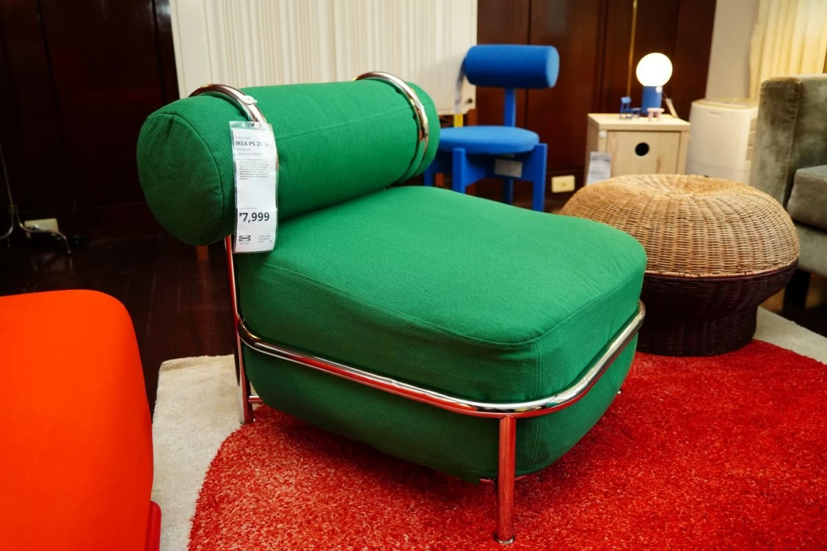 An inflatable chair is one of the key pieces in the PS Collection.