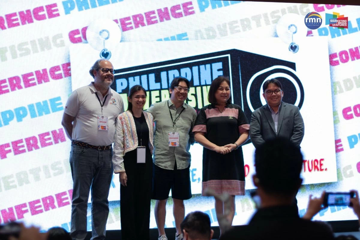 Mayor Cindy King Chan of Lapu-Lapu City (4th from left) graced the event together with AdCon  headed by Bryan Yap of RGC (3rd from left)