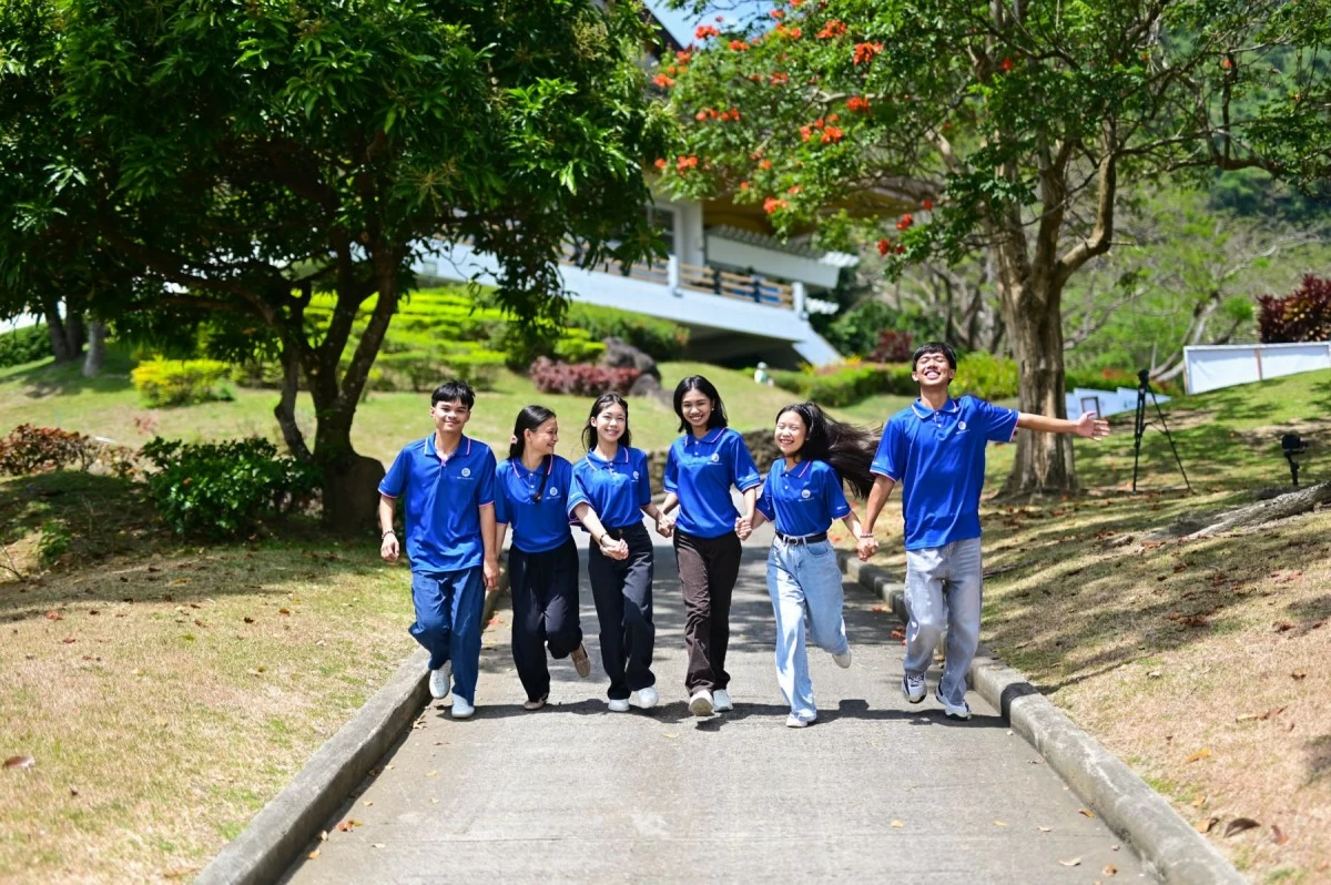 Every step forward is made possible through shared purpose. Together with its participating organizations, SM Foundation continues to open doors to education, empowering scholars with the opportunities and support they need to pursue their dreams and create a brighter future.