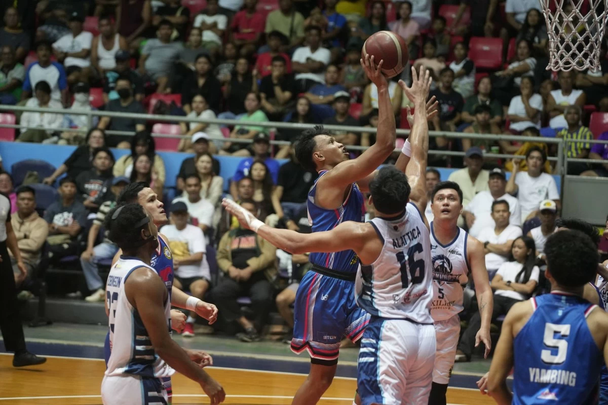 Jhan Nermal delivers for the Batangas City Tanduay Athletics. (MPBL)