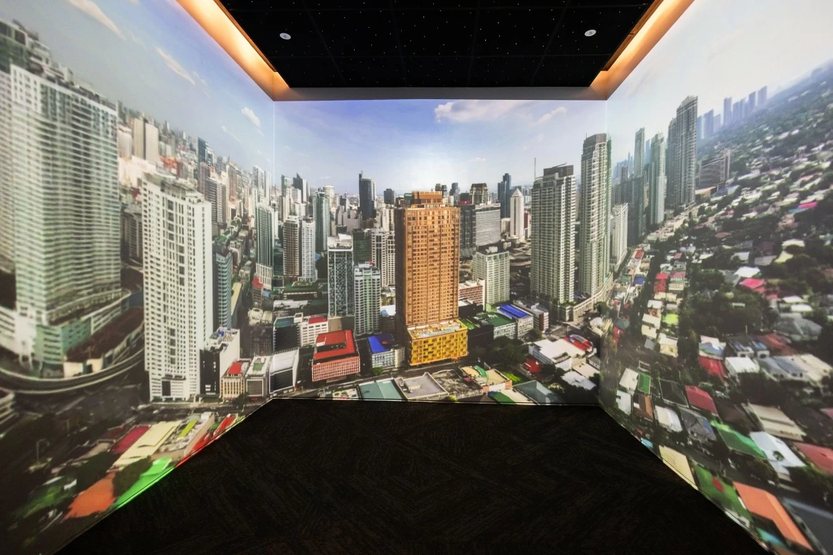At the Arthaland Gallery in Makati, the viewing room features an immersive walkthrough of Sondris. (Photo: Arthaland)