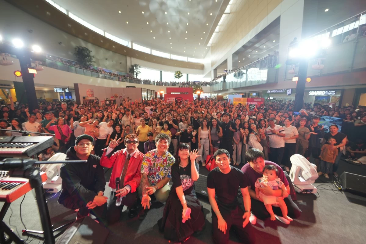 This Band Mini Concert