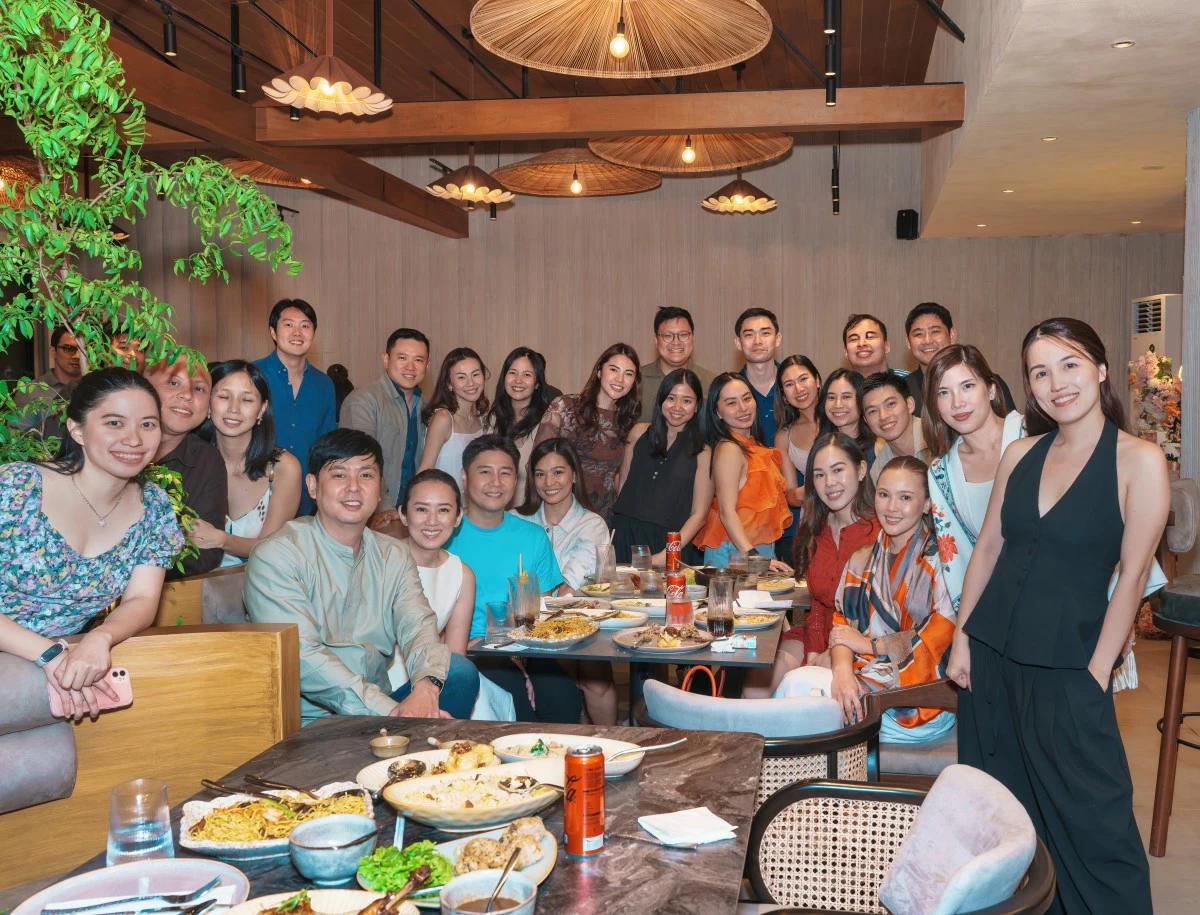 Surrounded with so much love! Denice with her friends & family