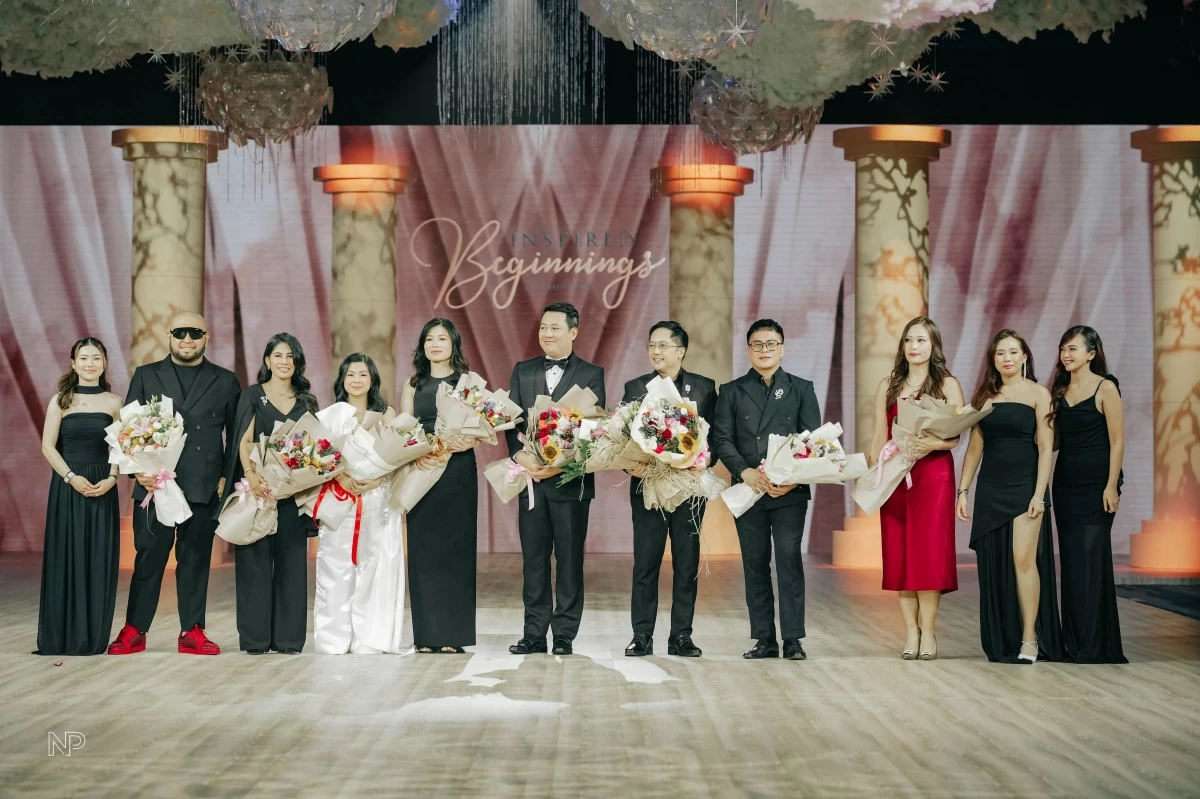 Kirsten Chiu, Events Coordinator - Socials & Weddings of Conrad Manila; Dave Sandoval, stylist; Il Fiore, stylist; Jacqs Floral, stylist; Maggie Lim (wife of Tiger Lim); Randy Lazaro, stylist; FJ Sionson, stylist; Drew Menor, stylist; Rowina Ngu (representing Kathy Sy King); Moira Giner, Events Executive - Socials & Weddings of Conrad Manila; and Niña Magsumbol, Events Executive - Socials & Weddings of Conrad Manila.
