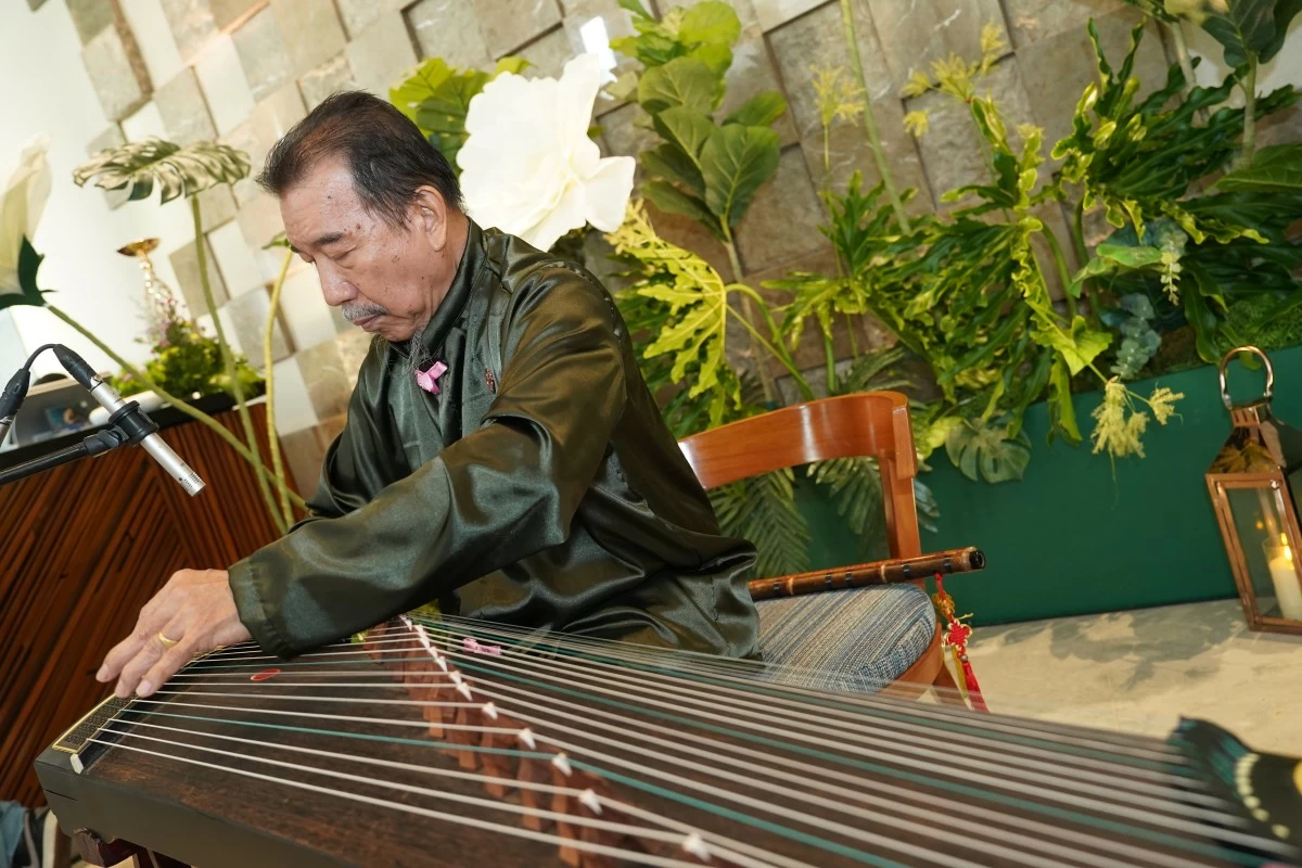 A guzheng player serenaded guests at Ongpin Tower's Symphony of Senses (Photo: Keen and Worth Property Developers Inc.)