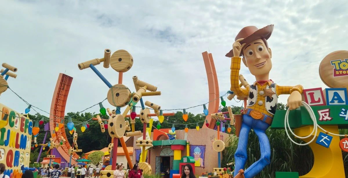 Inside Toy Story Land 