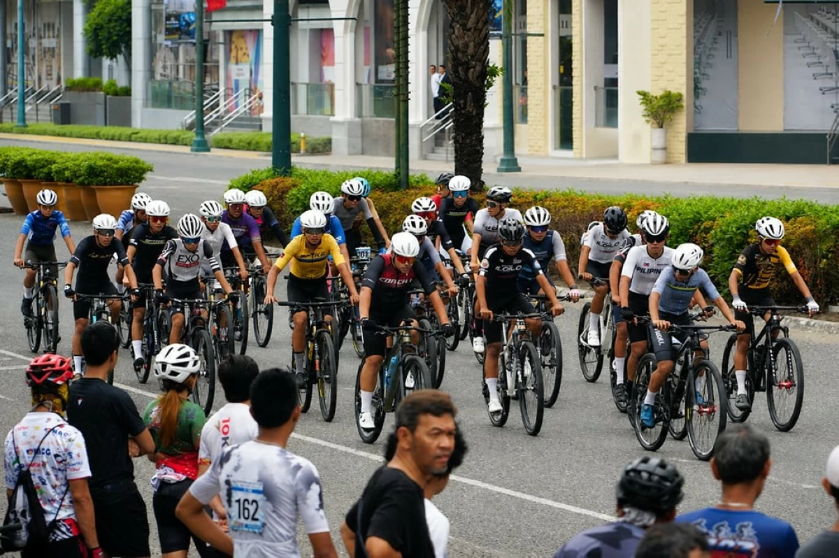 The Mega Criterium Race brought together riders across ages and featured competitions and across different biking categories.