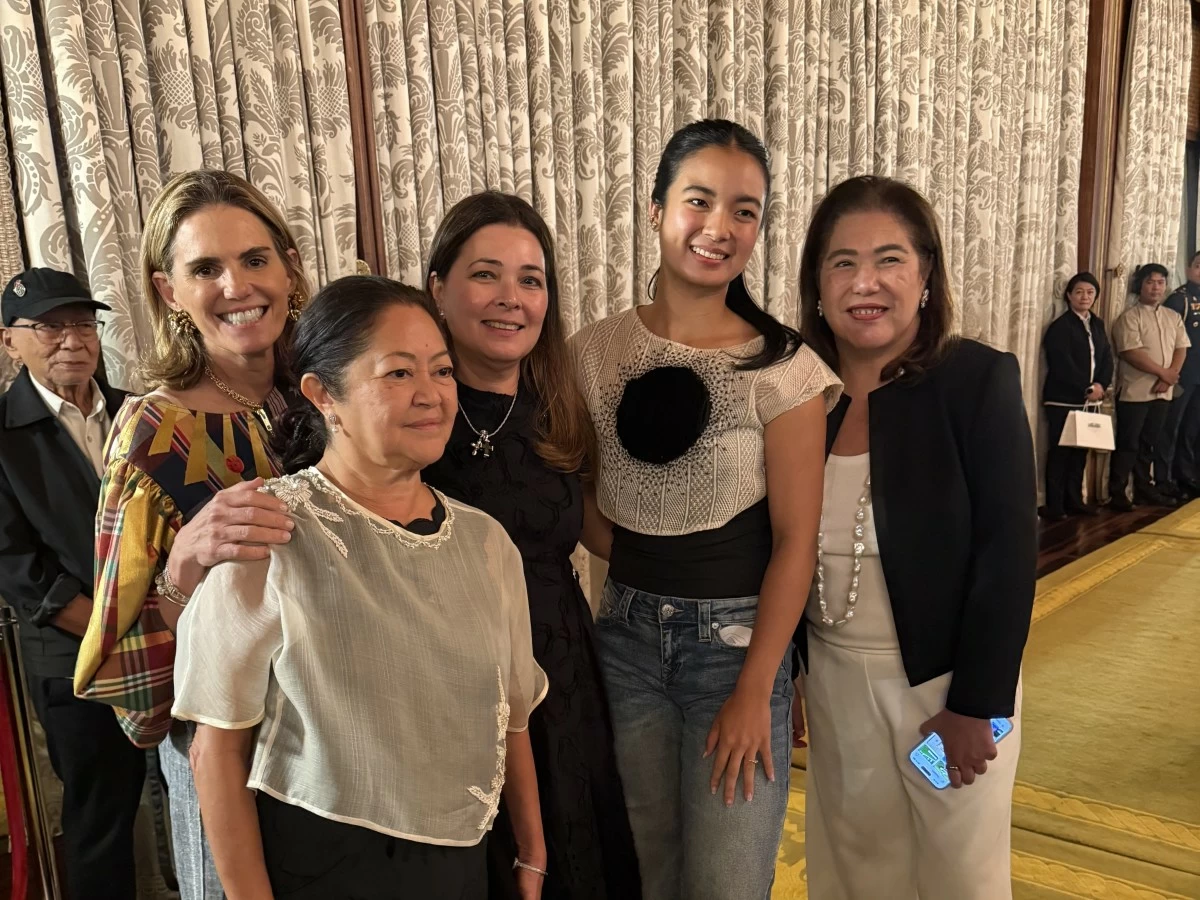 Lizzie Zobel, the First Lady, Bettina Aboitiz, Alex Eala, and Karen Santos