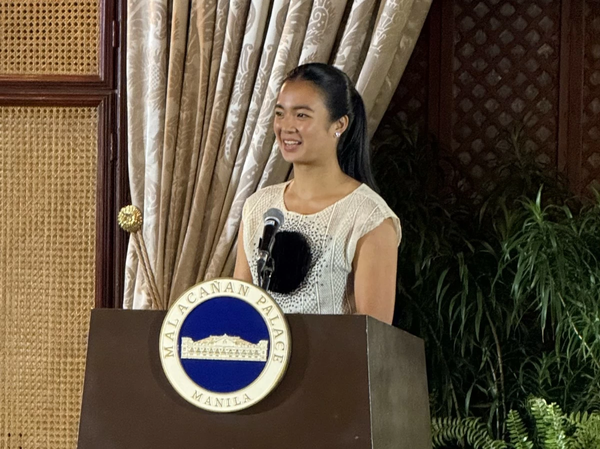 Alex Eala giving her speech