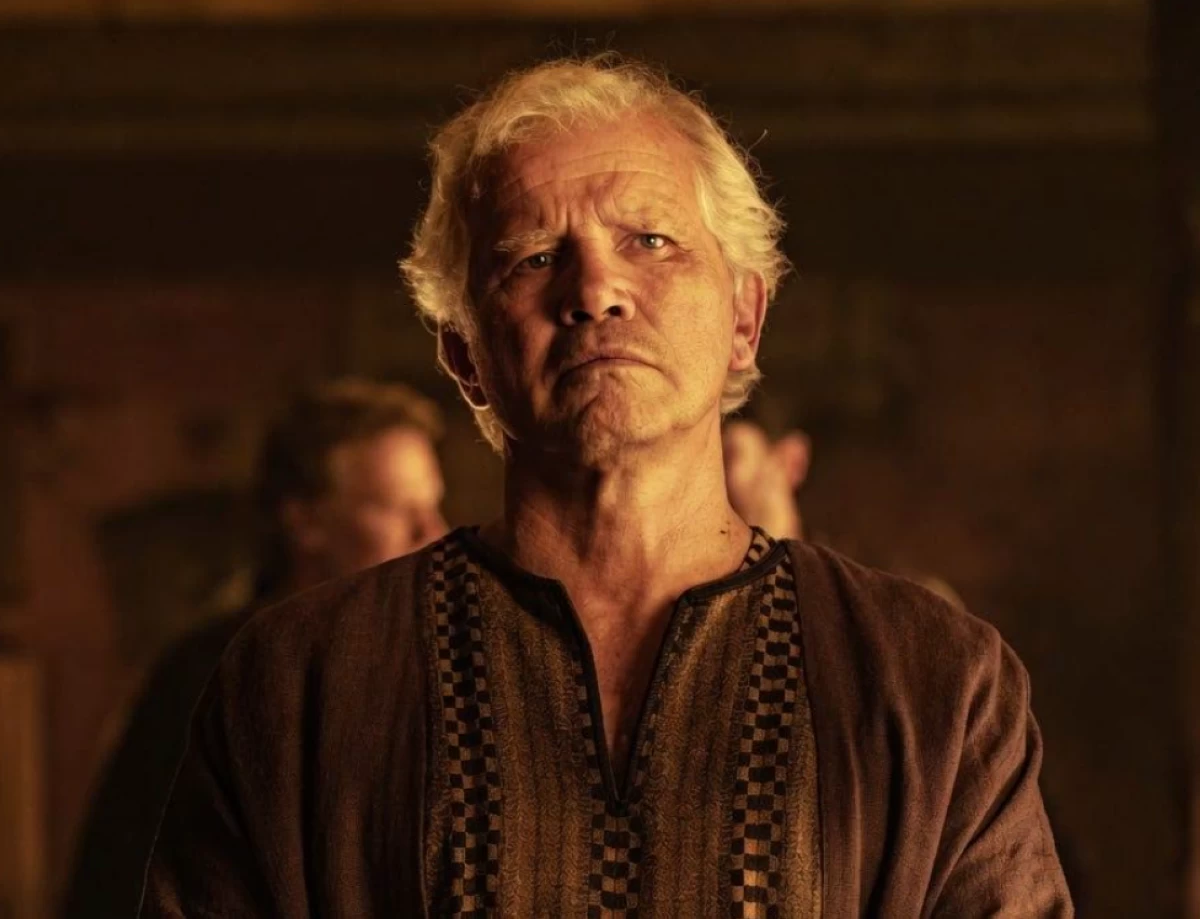 John Leguziamo as Eumaeus