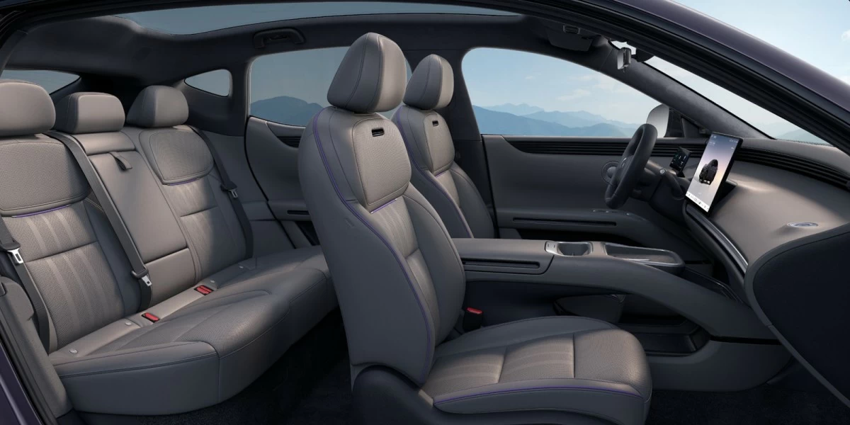 Interior of the XPENG L03