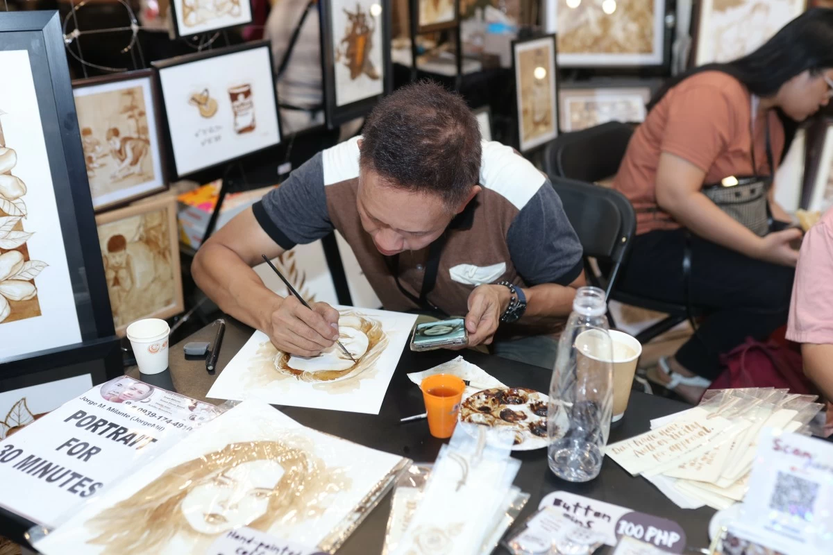 Where every cup tells a story. The Biyaya Sustainable Living Festival happening this July 17-19 at the Megatrade Halls of SM Megamall brings together coffee, culture, sustainability, and entrepreneurship— creating a vibrant platform where Filipino farmers, artisans, and MSMEs share their craft, inspire communities, and celebrate the richness of Philippine heritage. 