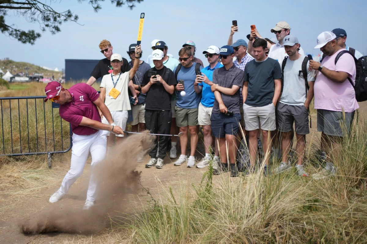 Lucas Herbert of Australia plays from the rough to the 17th green during the second day of the British Open Golf championships at Royal Birkdale golf club, in Southport, England, Friday, July 17, 2026. (AP Photo/Jon Super)