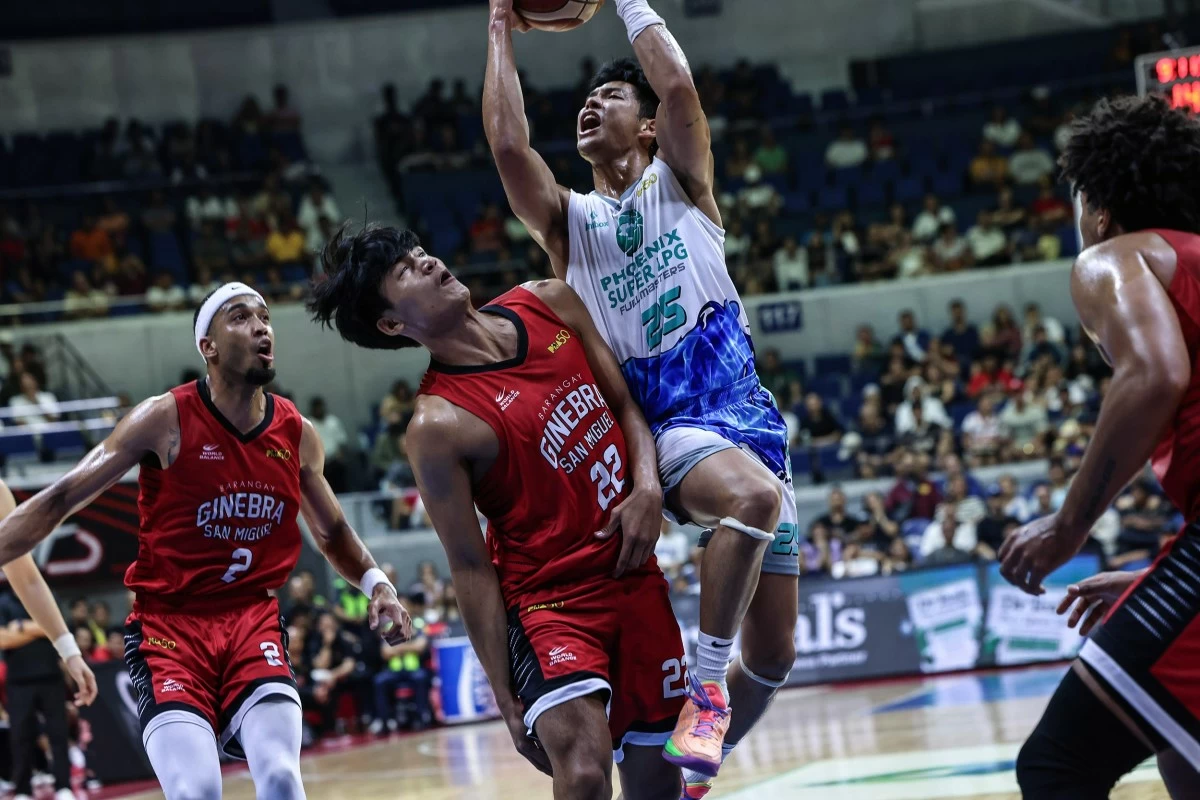 Phoenix spoils Ginebra debut, takes 3rd win