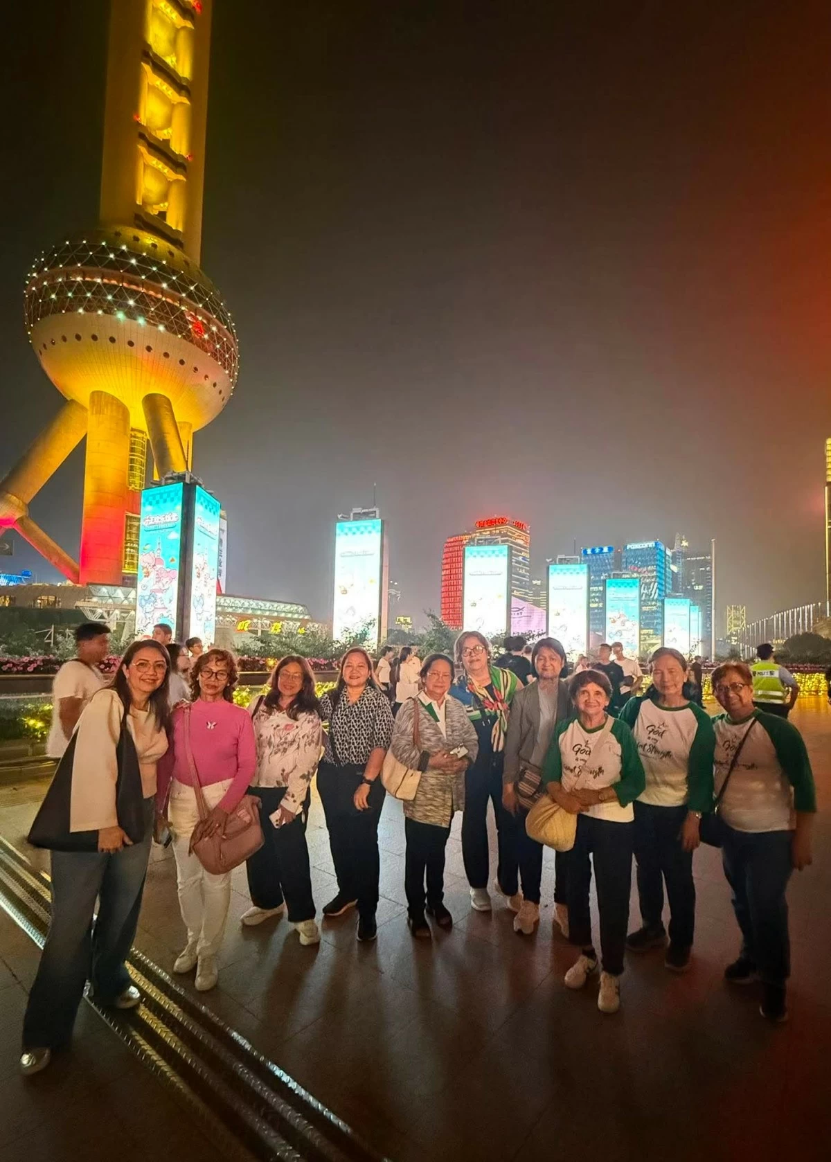 The group wanders to witness the night views of the majestic Oriental Pearl Tower. (Photo: Sta. Lucia Land)