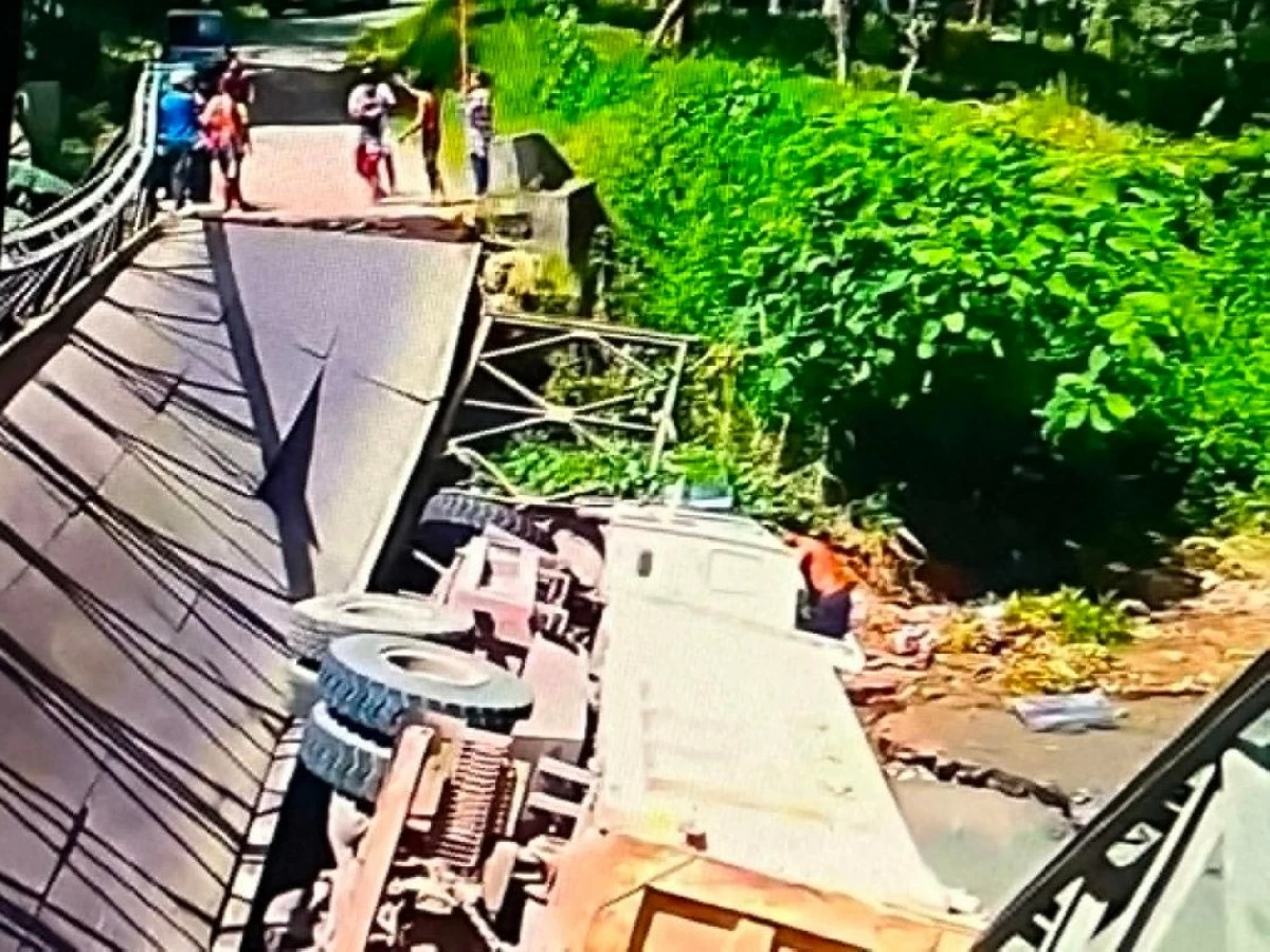 Truck driver injured in Zamboanga Sibugay bridge collapse