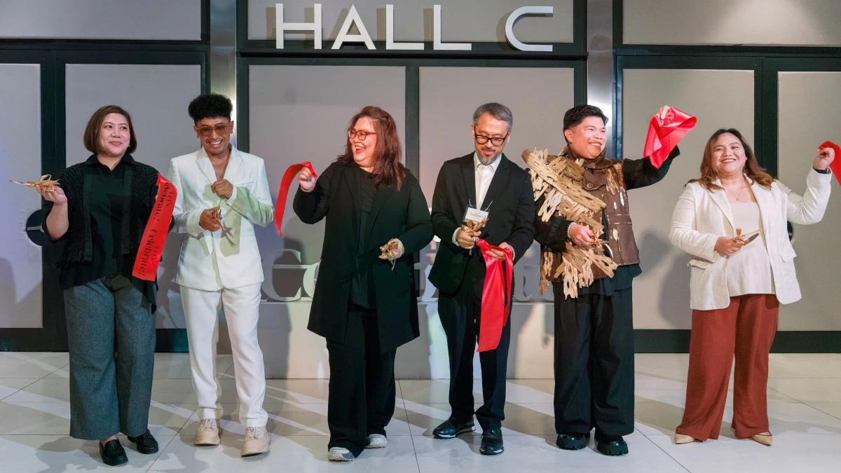 France Agustin, Trade Hall cluster head, Space at One Ayala; Michael Ruiz, event stylist; Marbee Shing Go and Berg Go, founders of Let’s Celebrate Expo; Teddy Manuel, event and floral designer; and Chet Ramos, PR manager (Photos: Let's Celebrate)