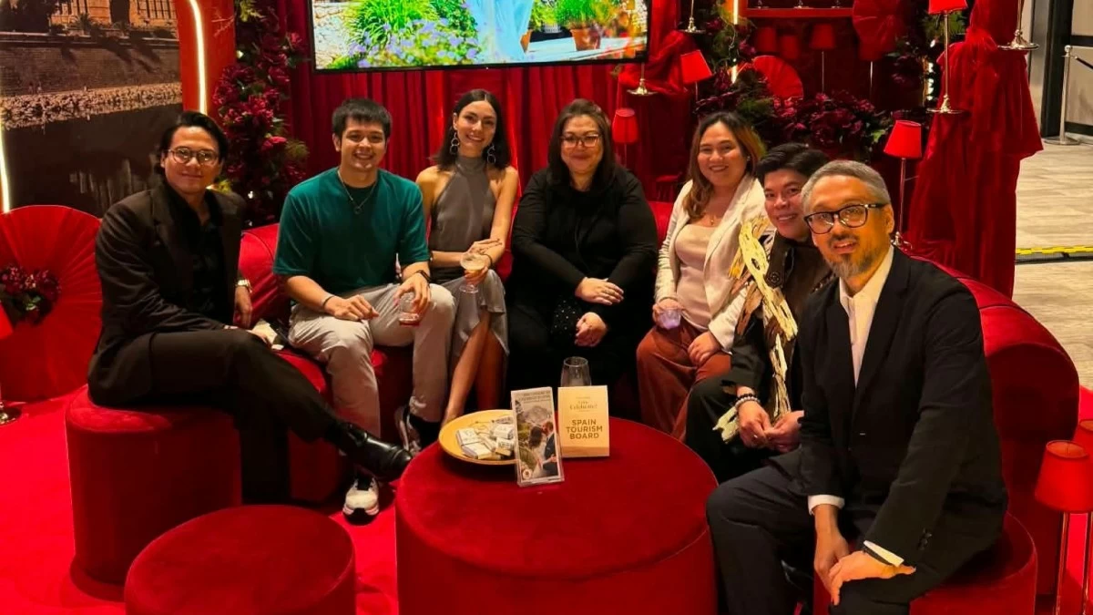 Kevin Lapena, Angelo Patrimonio with wife Jasmine, Marbee Shing Go, Chet Ramos, Teddy Manuel, and Berg Go