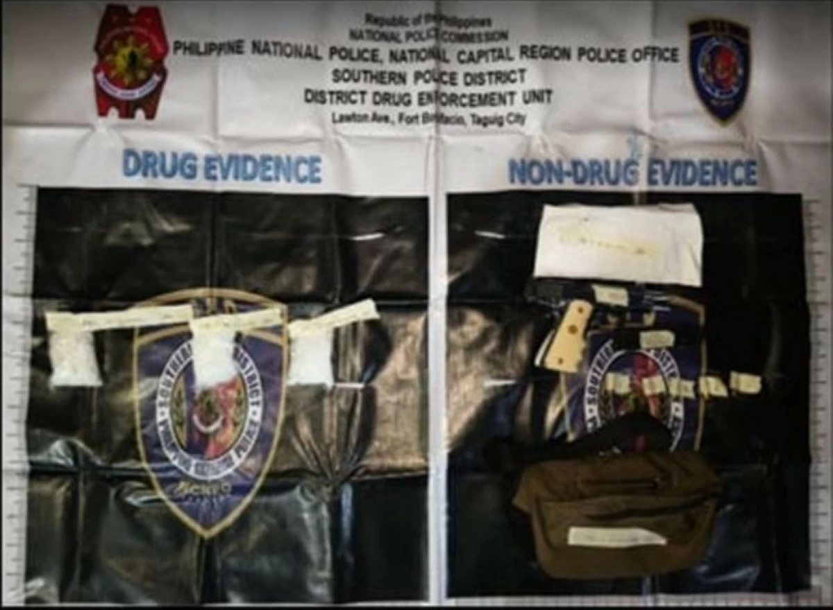 The shabu and firearm seized by the police in Taguig (Photo from SPD) 