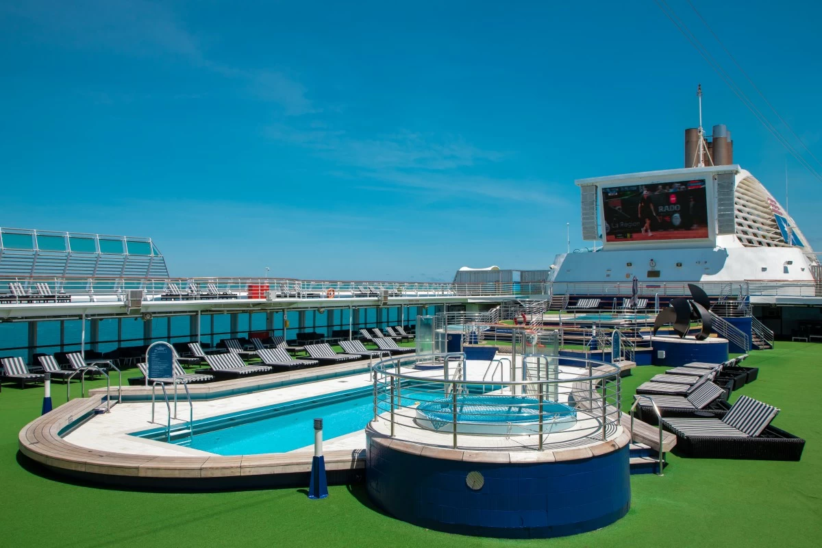 Star Voyager - Relax on deck while the ship takes you to the next destination
