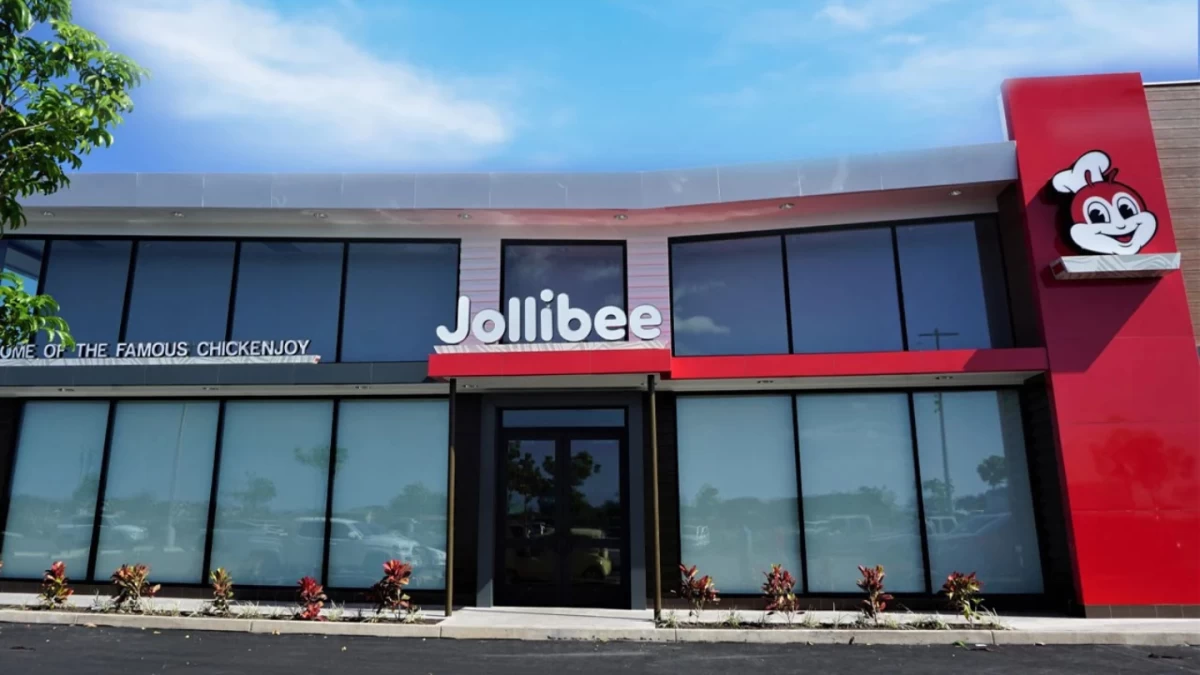 The exterior of Jollibee’s newest store venue at 934 Market Street in downtown San Francisco, California. The Philippine-based fast-food operator is expanding its presence across the US as part of a broader North American franchising push backed by high store sales.