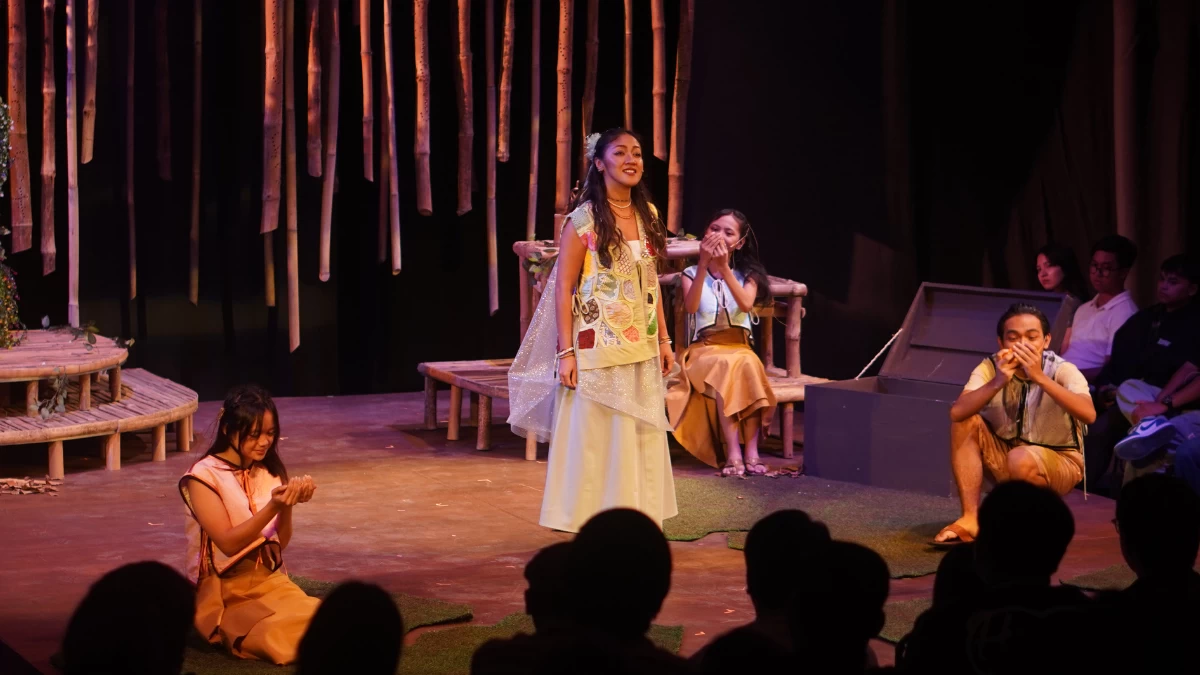 ROMANTIC ACHE Scenes from 'Ilihan at Kalingaw' (Photos: YPC Stage)