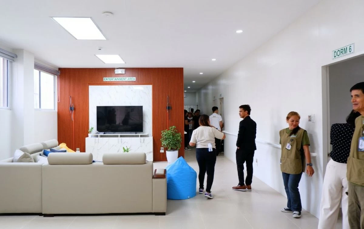 Entertainment area and dormitories at the Kalingyakap Integrated Shelter Support and Services in Carmona City (Carla Bauto Deña/MANILA BULLETIN)