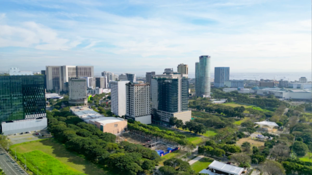 Filinvest City has emerged as the largest and most future-ready CBD in the Metro South, offering businesses and investors room for sustained growth in a fully operational, master-planned township. (Photo: Filinvest City)