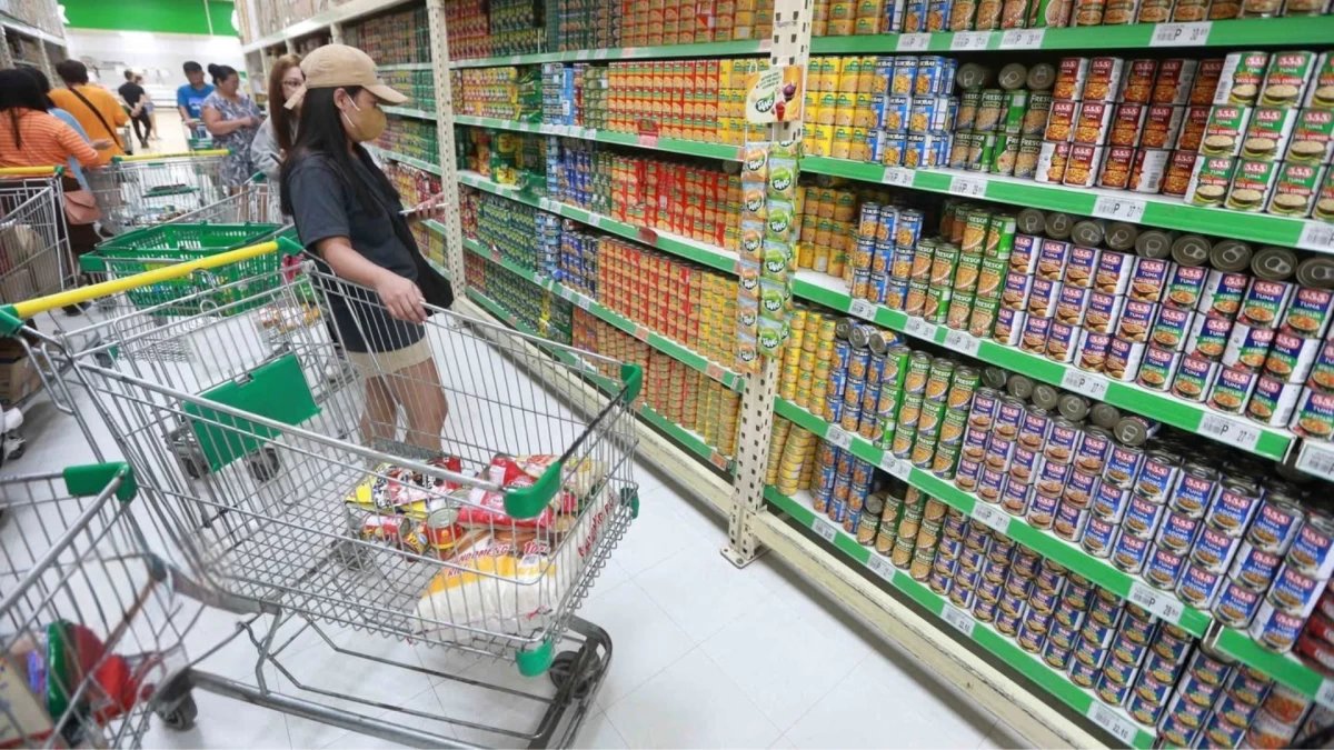 Economists split as Philippine inflation threatens to re-accelerate