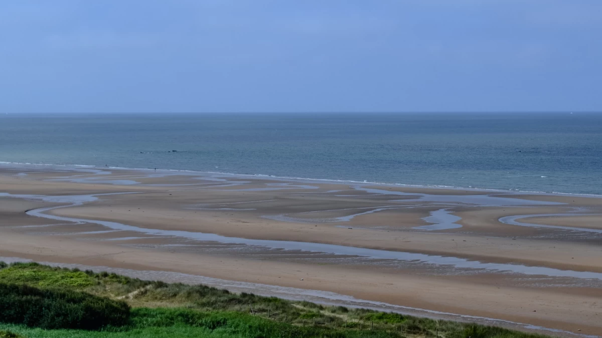 PLACES OF WONDER Omaha Beach in France was known to be one of the bloodiest landing areas during D-Day. (Photo: Pexels)