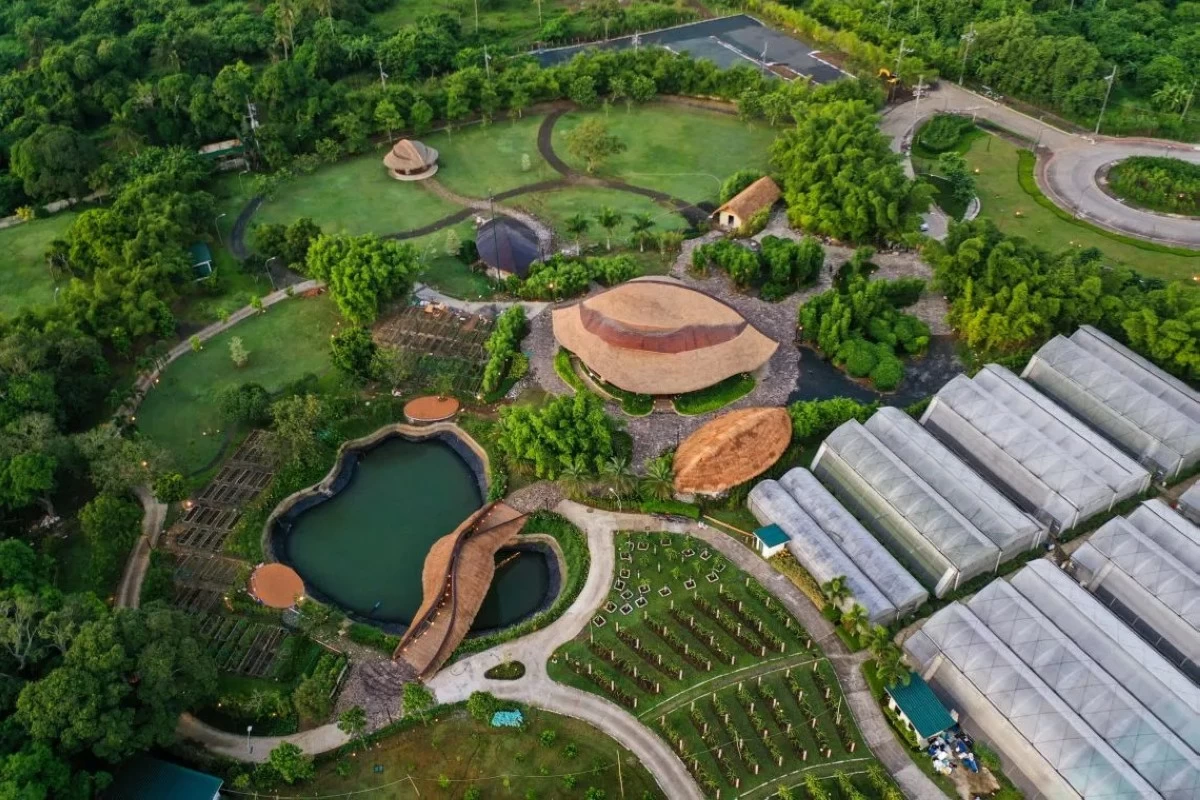 Sangay Architects and Ibuku Studio's Kaway'an Eco Park
