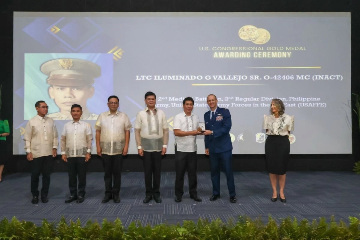 The US Congressional Gold Medal awarding ceremony in Muntinlupa (Philippine Veterans Affairs Office)  