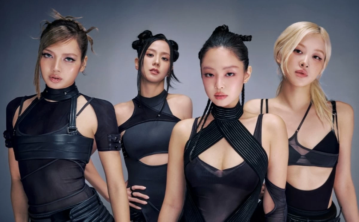 BLACKPINK (YG Entertainment) 