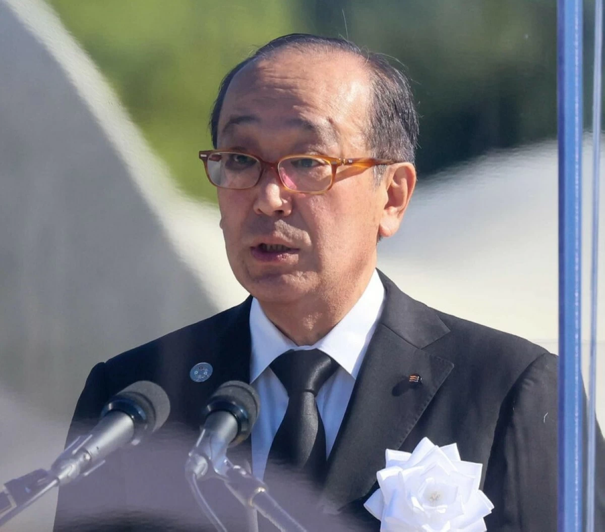 Hiroshima Mayor Kazumi Matsui reads out a peace declaration at an annual memorial ceremony at Hiroshima Peace Memorial Park on Thursday, paying tribute to the victims of the Aug. 6, 1945, U.S. atomic bombing of the western Japan city.