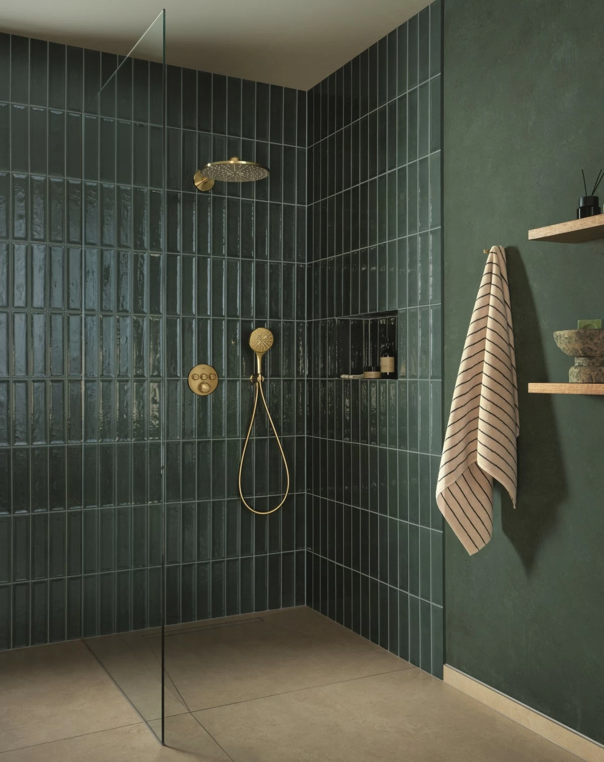 Grohtherm SmartControl concealed shower system (Photo: Grohe)