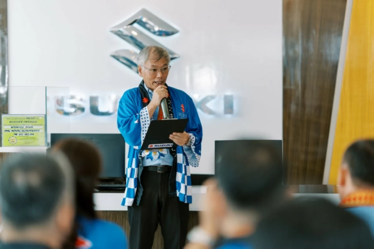 Koichiro Hirao, President, Suzuki Philippines Incorporated (SPH), welcomes guests at the opening ceremony.