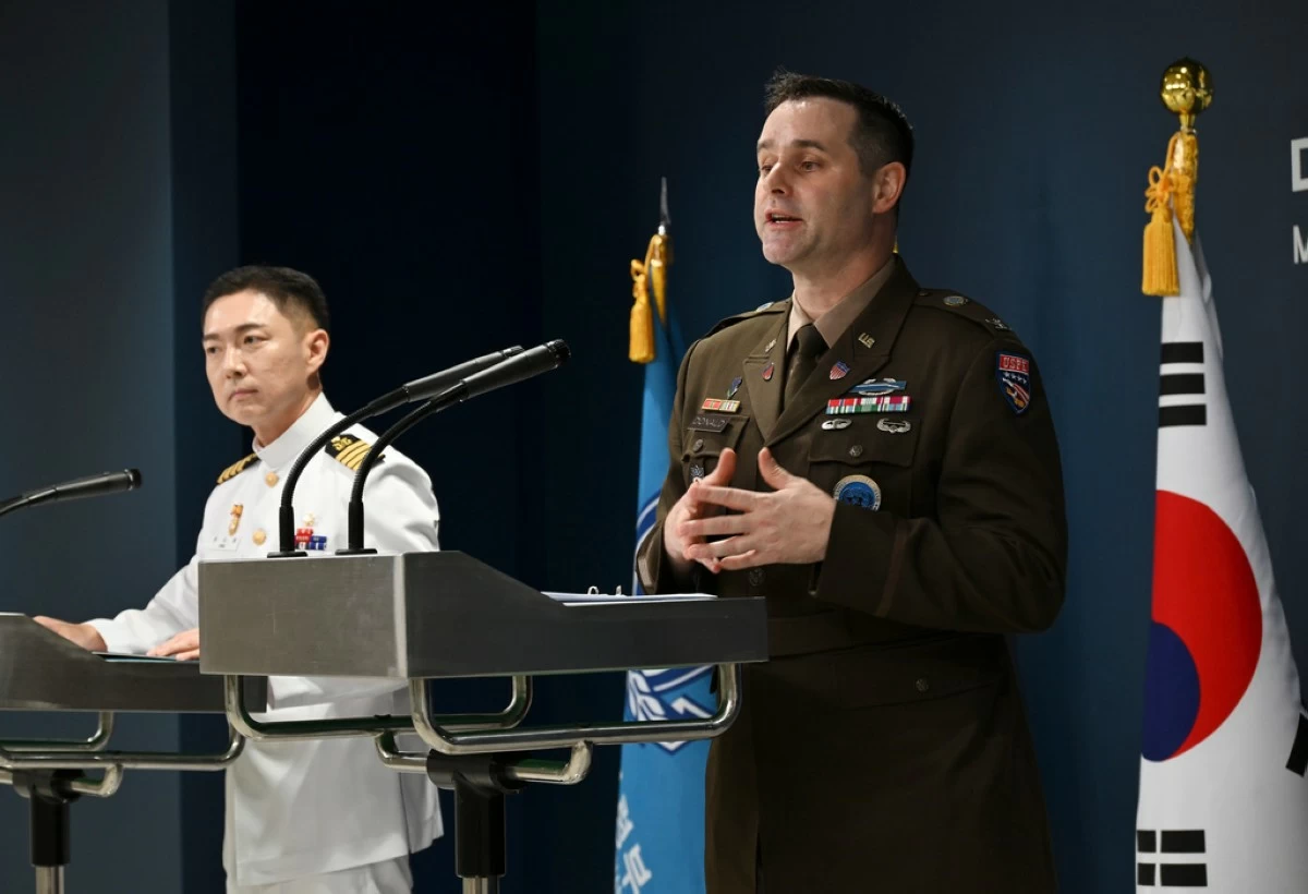 Col. Jang Do-young, left, public affairs director of South Korea's Joint Chiefs of Staff and Col. Ryan Donaldn, public affairs director of the United Nations Command, Combined Forces Command and United States Forces Korea attend a press briefing for the Ulchi Freedom Shield 2026 exercise at the Defense Ministry in Seoul, South Korea Monday, Aug. 10, 2026. (Song Kyung-Seok/Pool Photo via AP)
