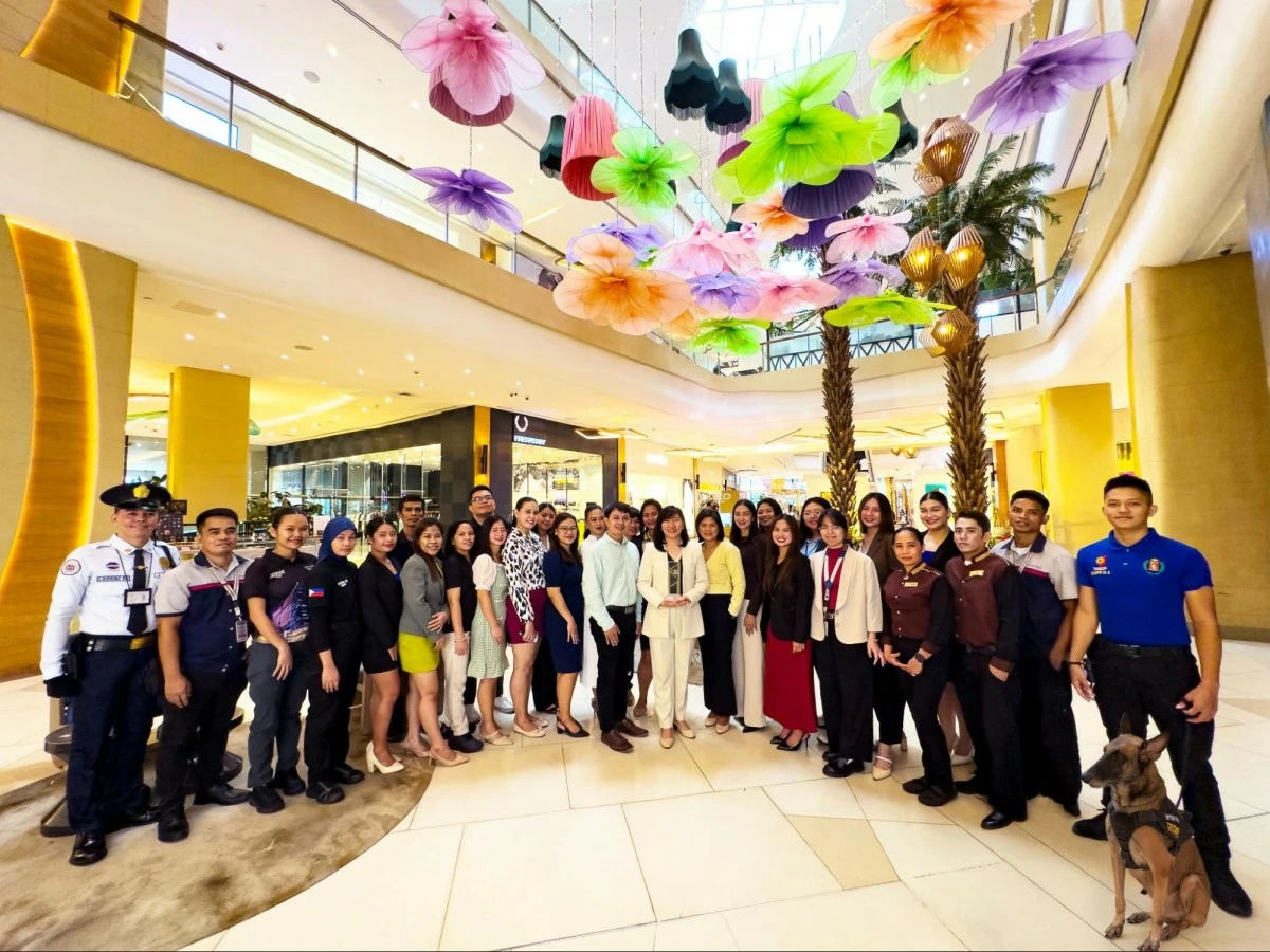 Defining contemporary urban living, Uptown Bonifacio brings together world-class retail, homegrown brands, chef-driven dining, and entertainment within a dynamic township.

