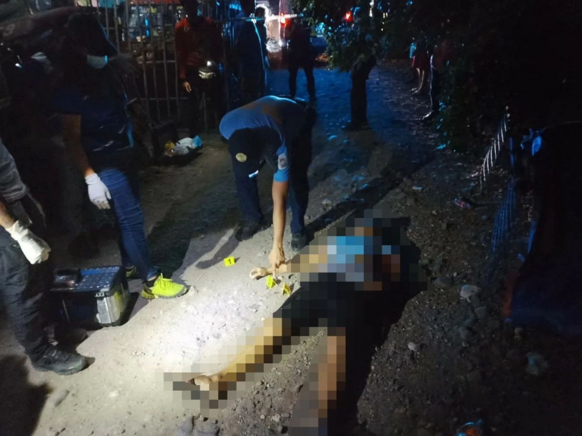 A 42-year-old football coach was shot dead in Barangay 1, San Carlos City, Negros Occidental on Tuesday, August 11. (San Carlos City Police Station)
