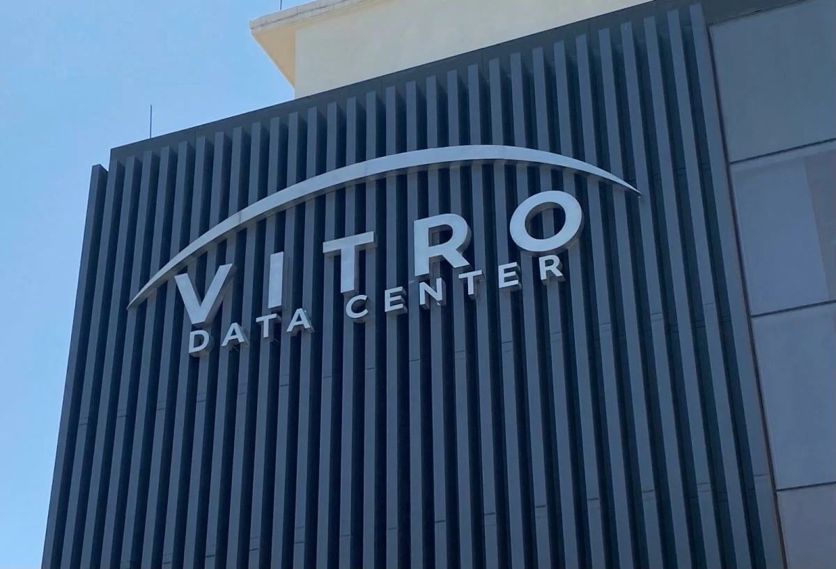 A look at the logo of VITRO at its Santa Rosa data center facility (Dexter Barro II/MANILA BULLETIN)